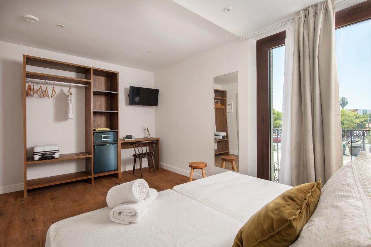 Som Nit Port Vell Hotel Barcelona Bagian luar foto
