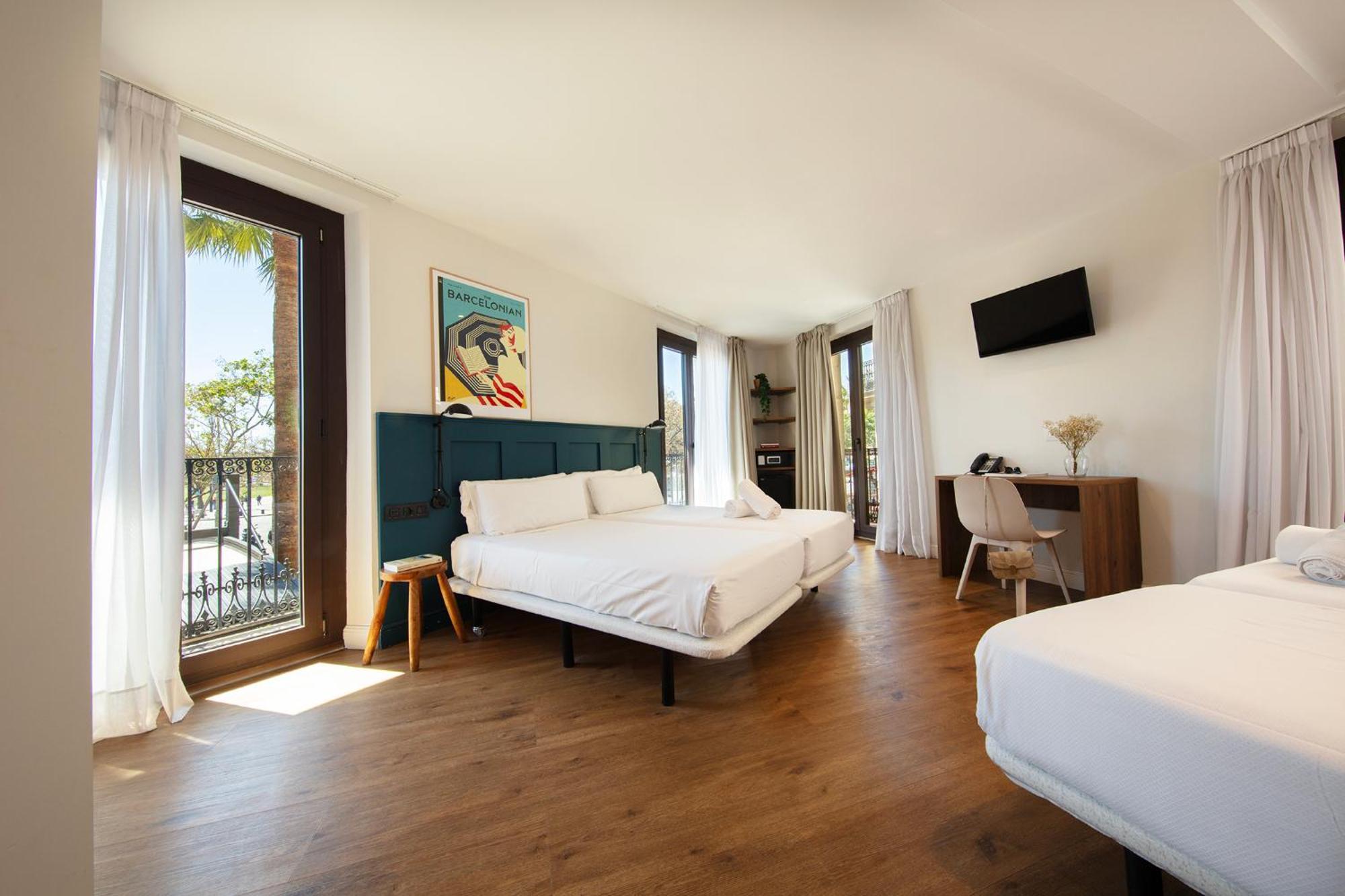 Som Nit Port Vell Hotel Barcelona Bagian luar foto