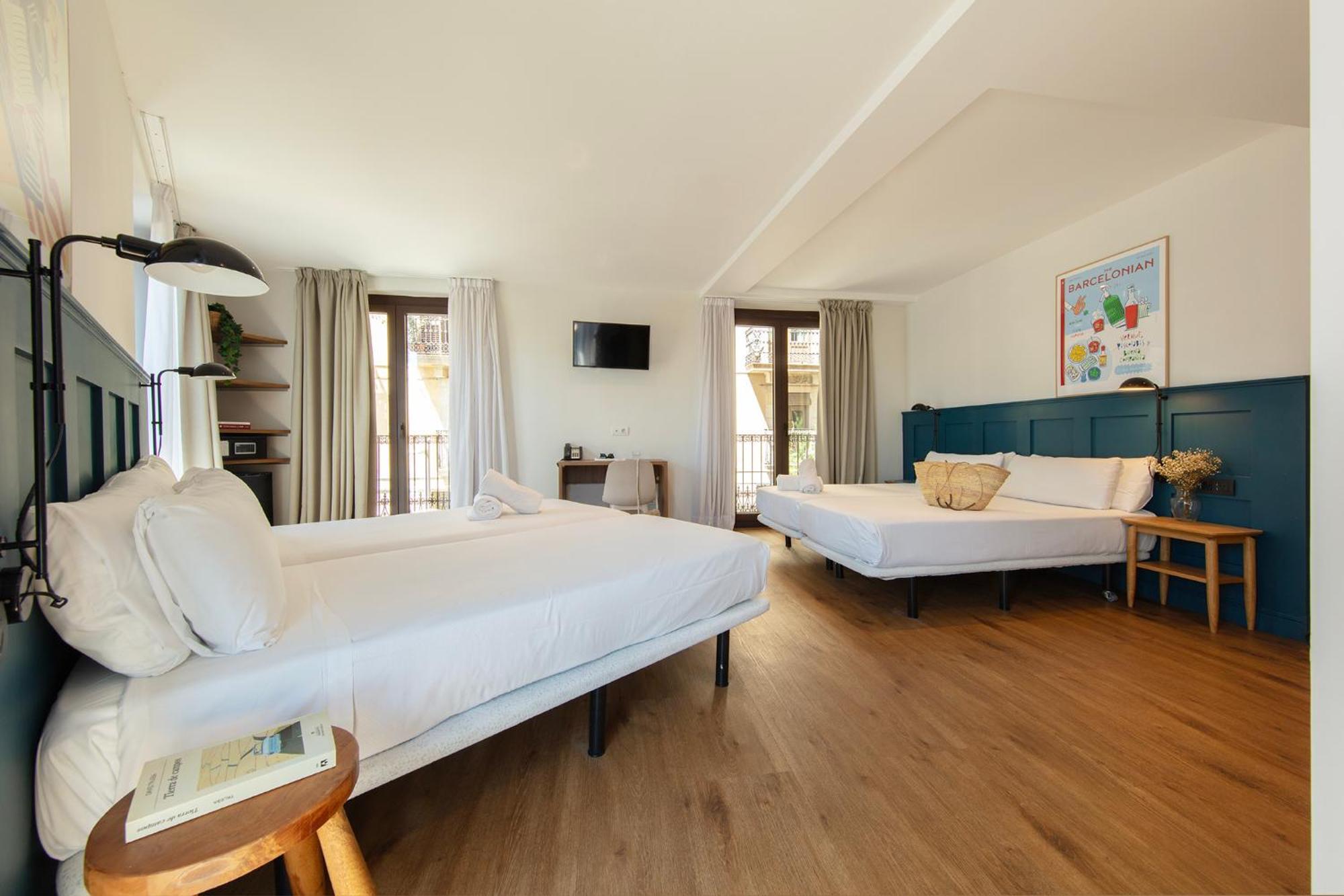 Som Nit Port Vell Hotel Barcelona Bagian luar foto