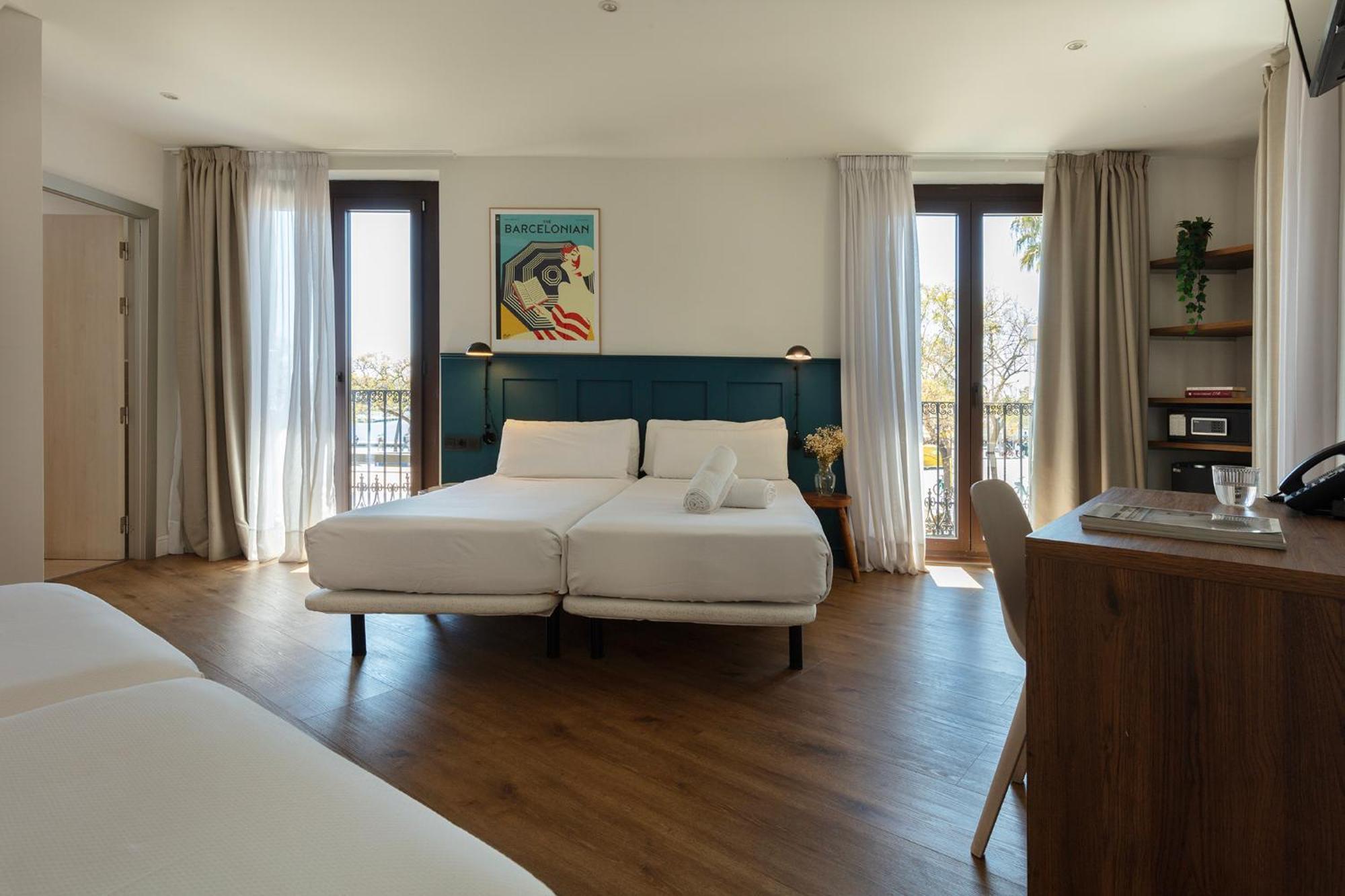 Som Nit Port Vell Hotel Barcelona Bagian luar foto